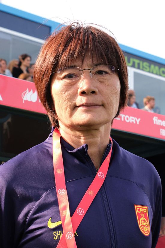 “很多人都说，阿莱格里的尤文图斯踢得很糟糕，但是积分榜的情况说明了一切。